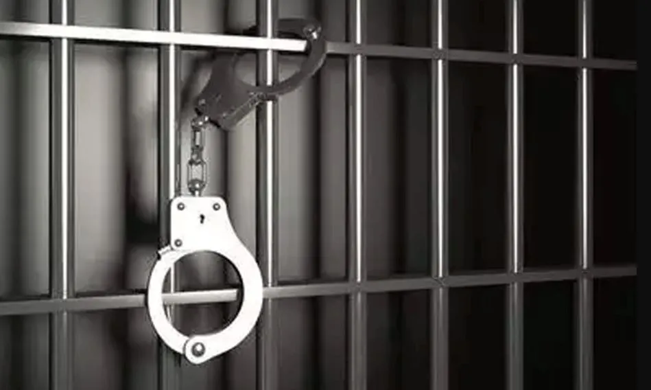 Bareilly News: पैम्फलेट-पोस्टर छापना प्रिंटिंग प्रेस संचालकों को पड़ेगा महंगा, नियमों का उल्लंघन करने पर होगी जेल