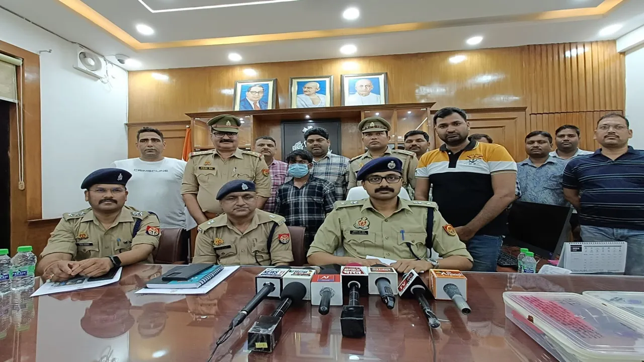लखनऊ: चोरी के दौरान बुजुर्ग को उतारा मौत के घाट, वाशिंग मशीन में छुपाया चोरी का सामान