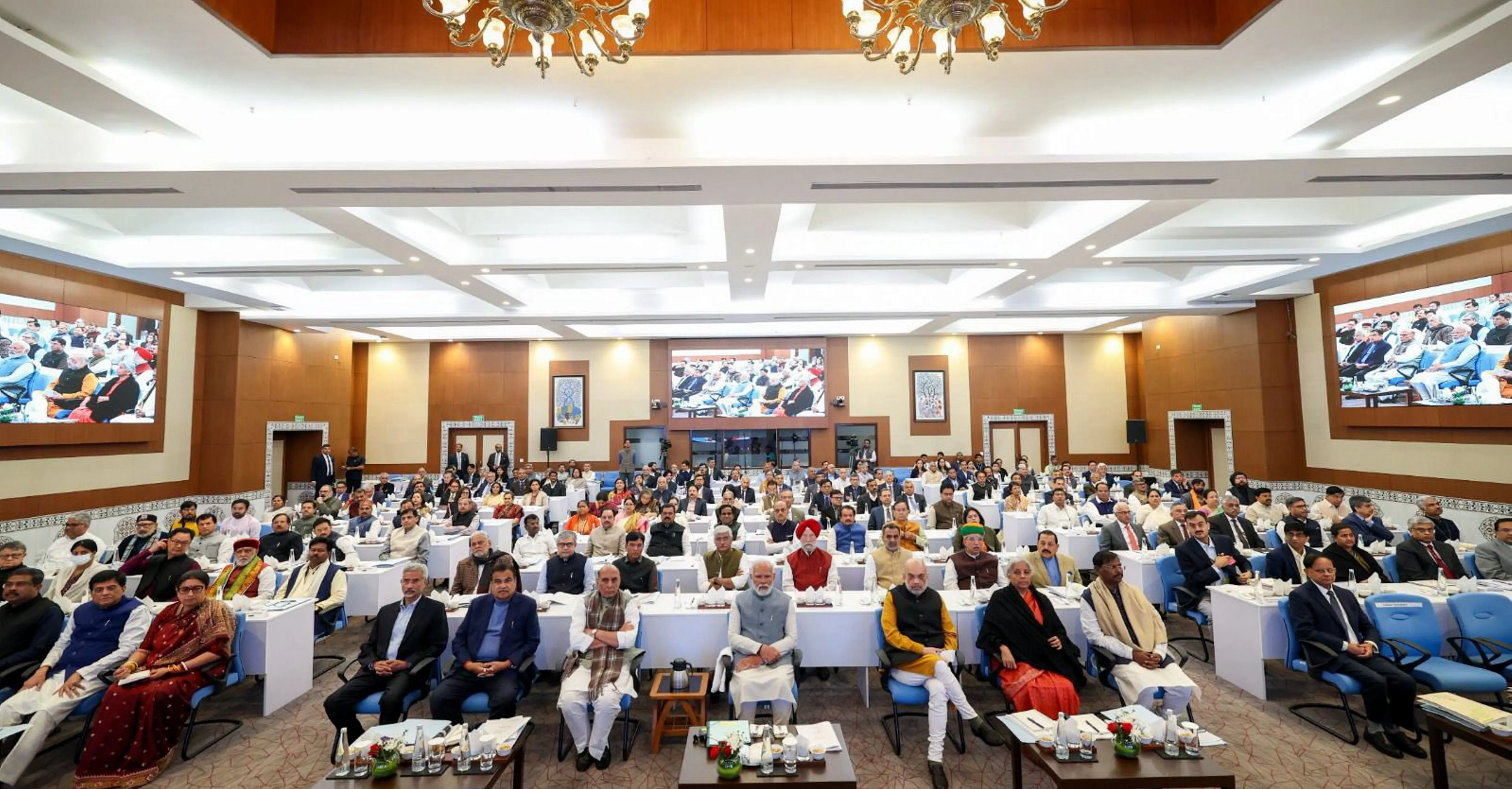 PM मोदी ने की मंत्रिपरिषद की बैठक की अध्यक्षता, ‘विकसित भारत’ को लेकर दृष्टि पत्र पर हुआ मंथन