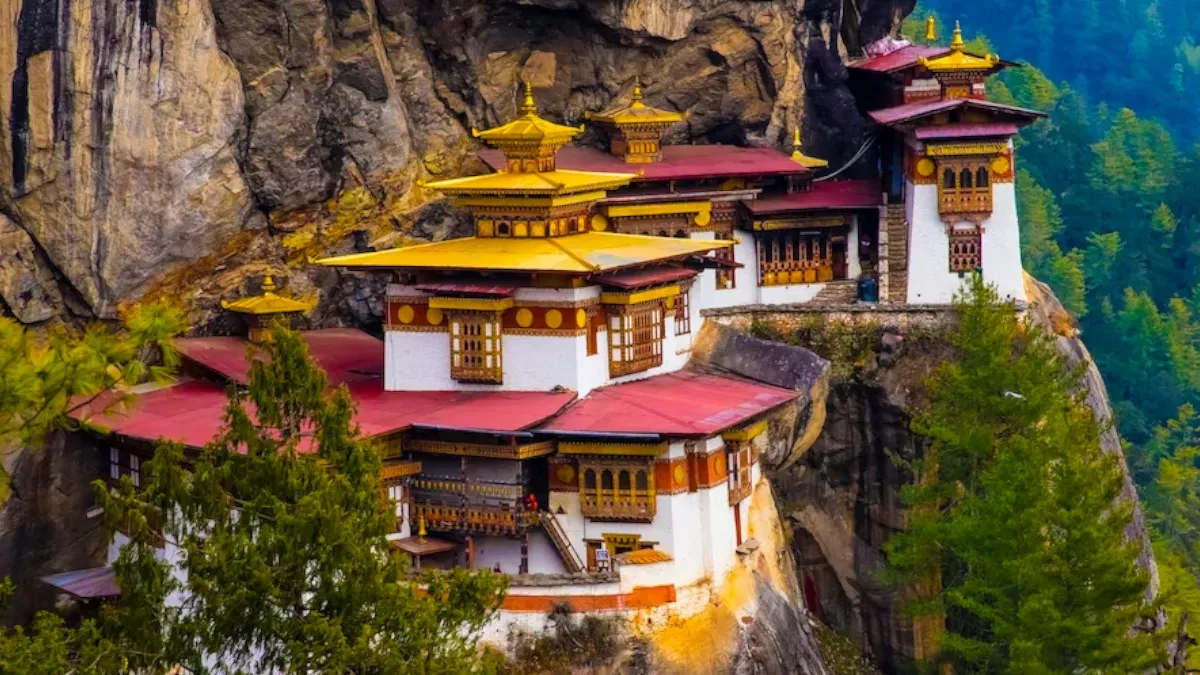 आप भी करना चाहते हैं भूटान की सैर,  IRCTC लेकर आया है ये खास टूर पैकेज 