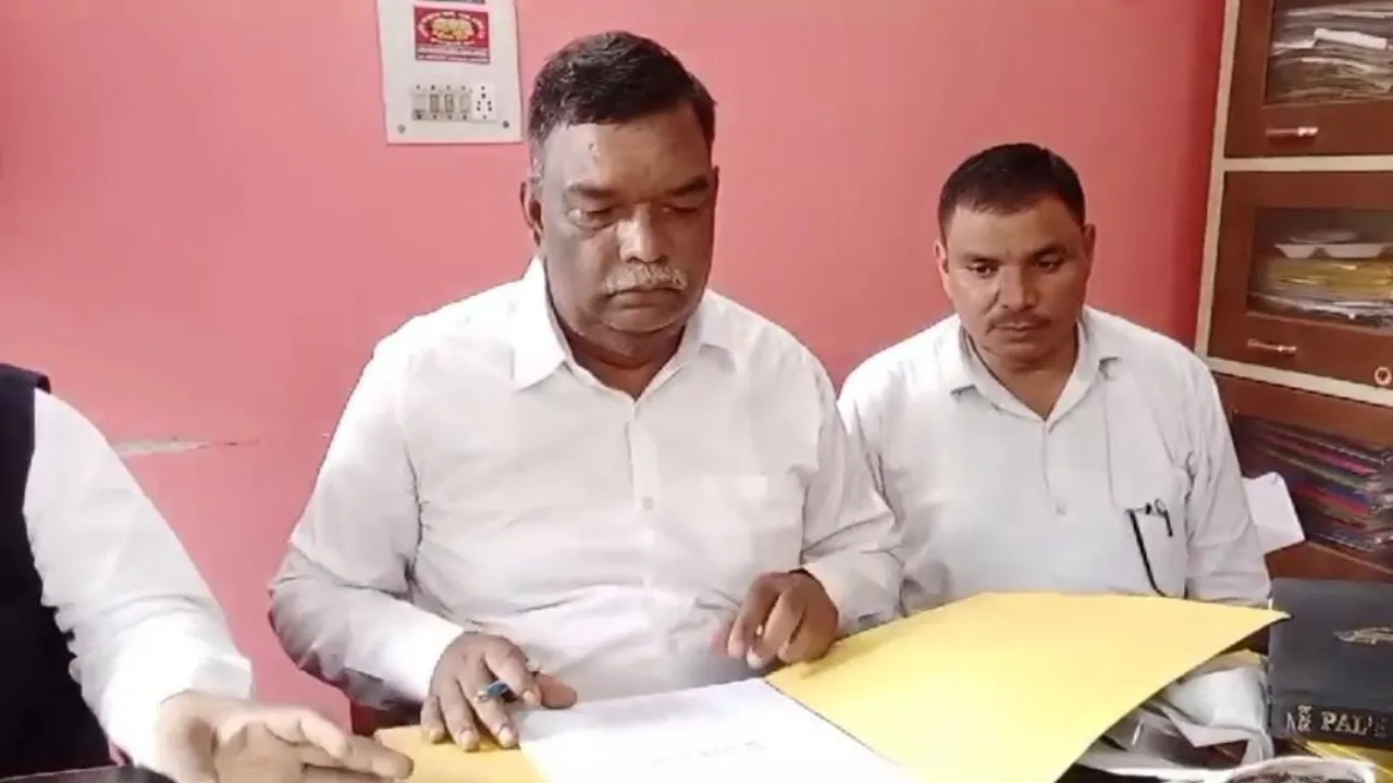 मुख्तार की मौत के बाद अधिवक्ता का बड़ा दावा-एंबुलेंस मामले को बताया फर्जी, कहा-जांच हुई तो कई पुलिस वाले बन जाएंगे अभियुक्त