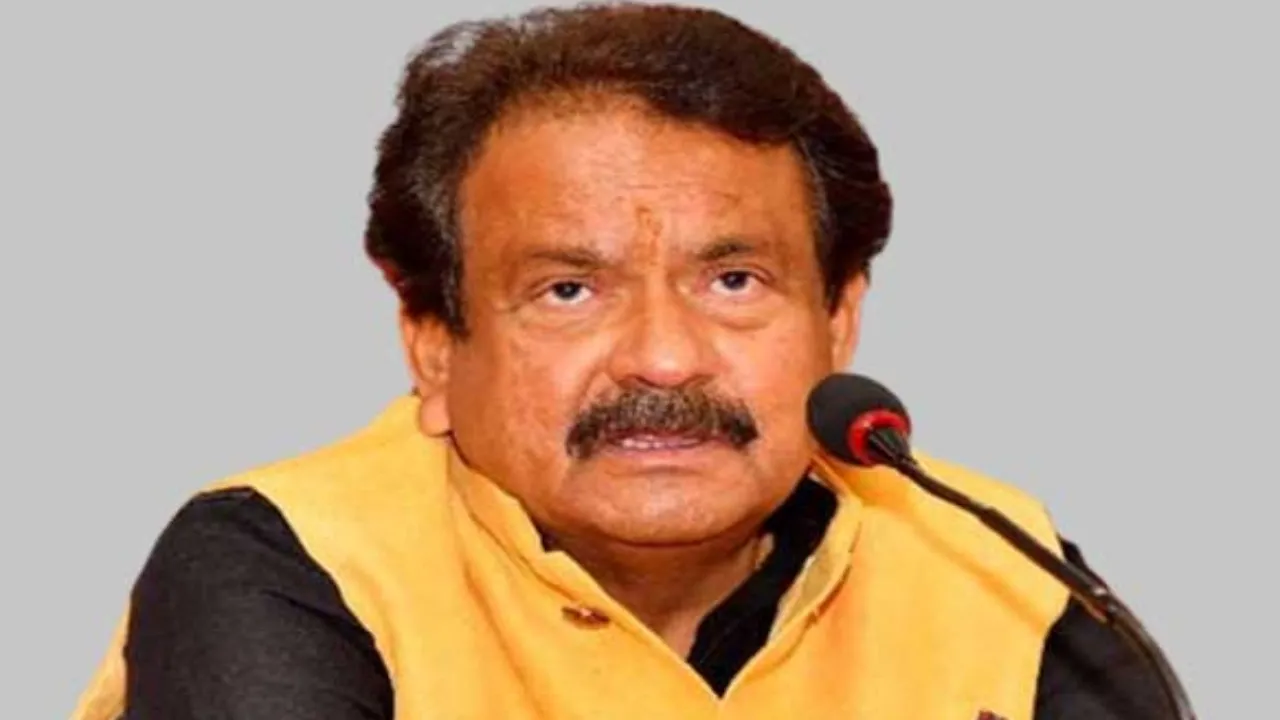 मुलायम धरती पुत्र तो अखिलेश यादव ट्विटर पुत्र : केंद्रीय कानून मंत्री 