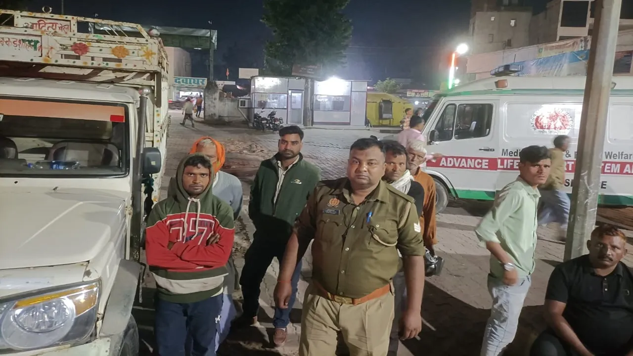बहराइच: दुकान खोलने से पहले सफाई कर रहे युवक की करंट लगने से मौत
