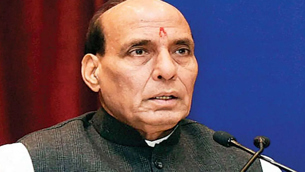 लखनऊ में बोले रक्षा मंत्री राजनाथ सिंह-मैं यहां के विकास कार्यों से पूरी तरह संतुष्ट नहीं  