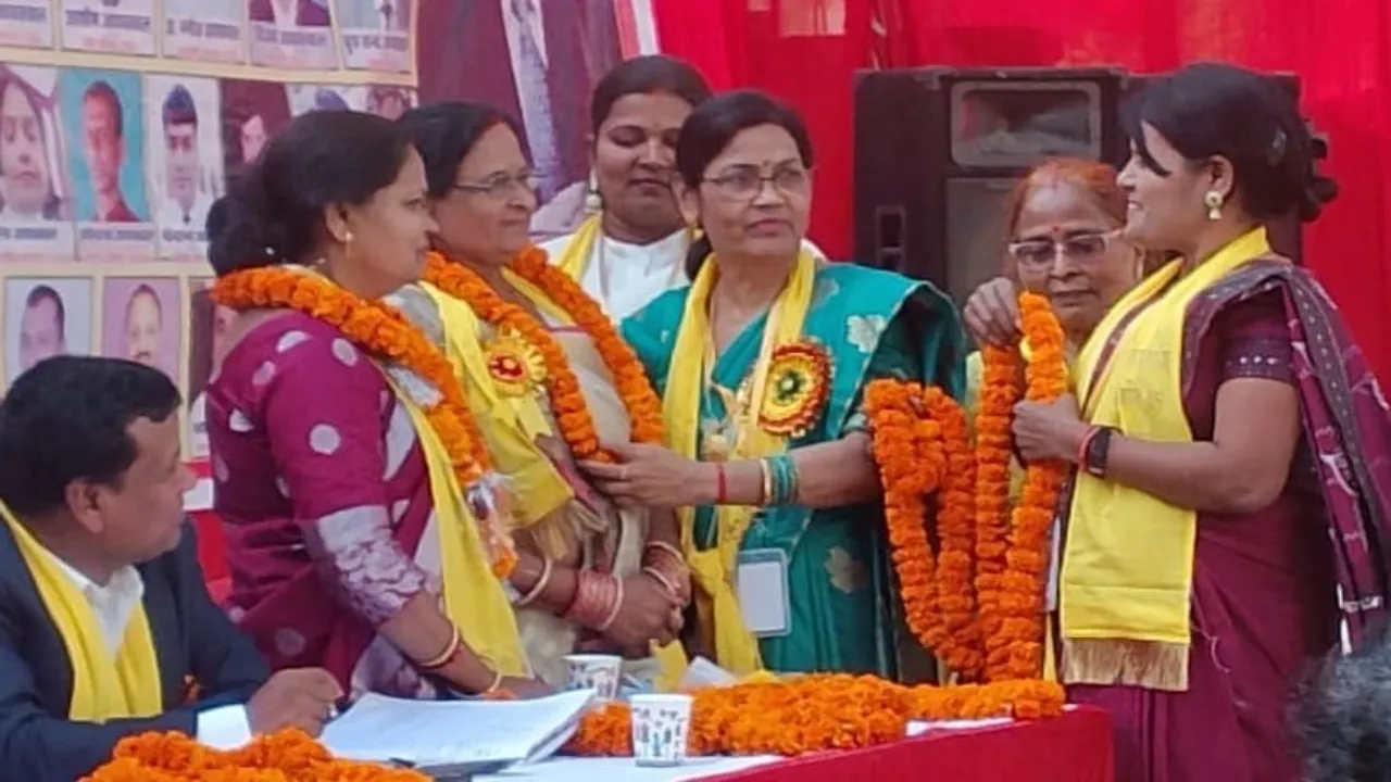 मीना जायसवाल प्रयागराज की प्रत्याशी घोषित, कार्यकर्ता सम्मलेन में हुई घोषणा 