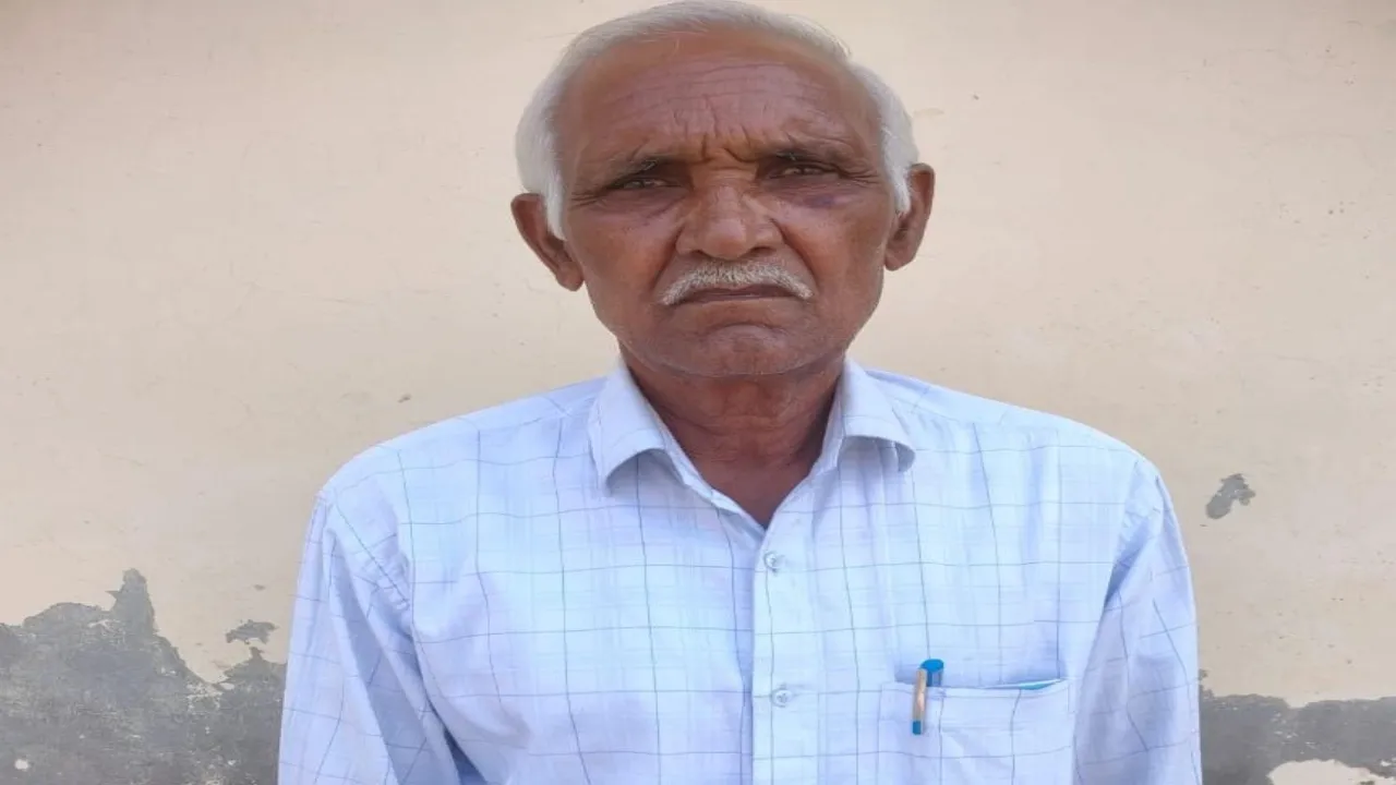 अयोध्या: ऋण खातेदार की पहचान करना शिक्षक को पड़ा महंगा, बैंक खाते के संचालन पर लगी रोक  