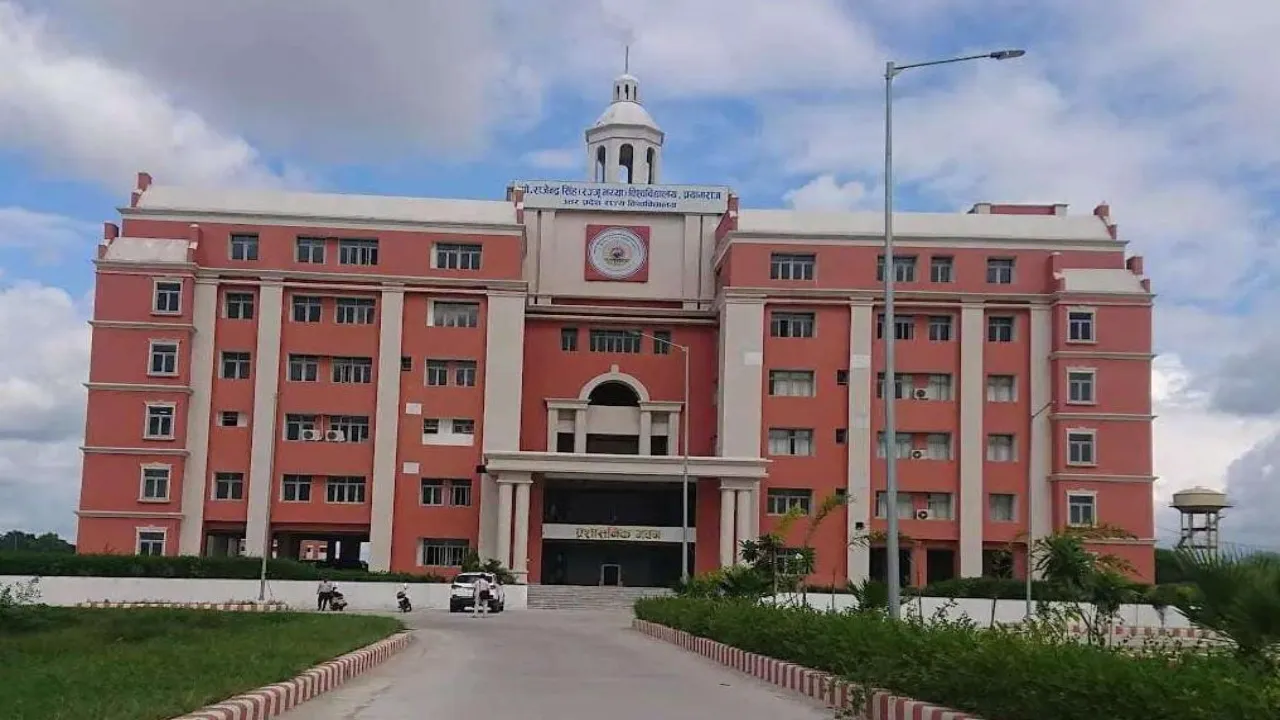 प्रतापगढ़: बीएड प्र​शिक्षण संस्थानों में स्काउट-गाइड प्र​शिक्षण अनिवार्य 