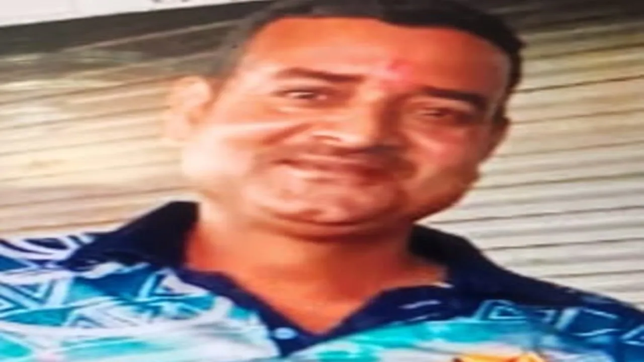 गोंडा: पंखे से लटकता मिला युवक का शव, चाचा और उसके दो बेटों पर मुकदमा दर्ज