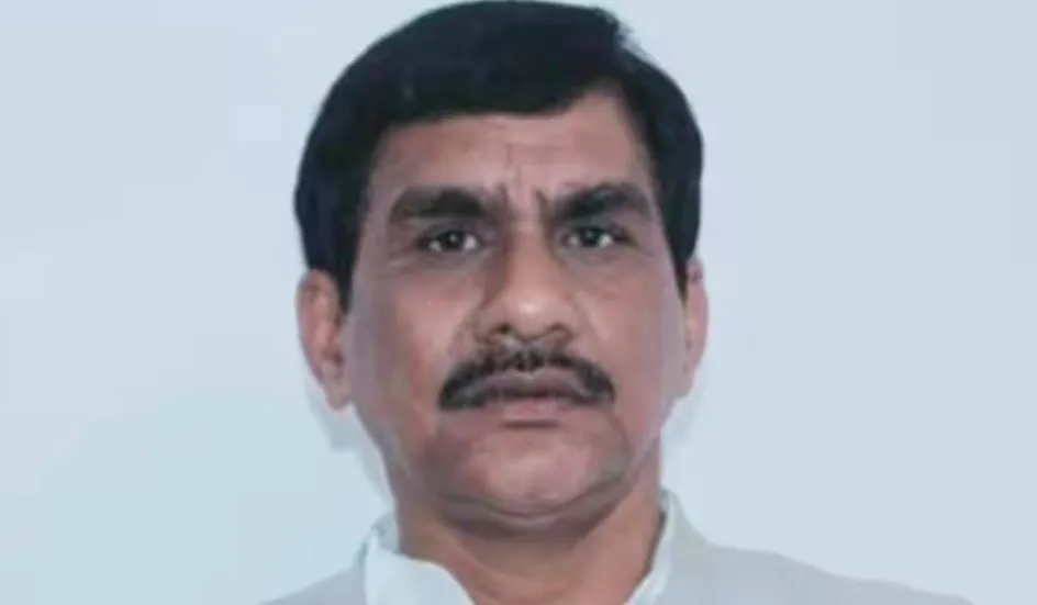 अवैध बालू खनन मामला: ED ने लालू यादव के करीबी पर कसा शिकंजा, कई जगह छापेमारी