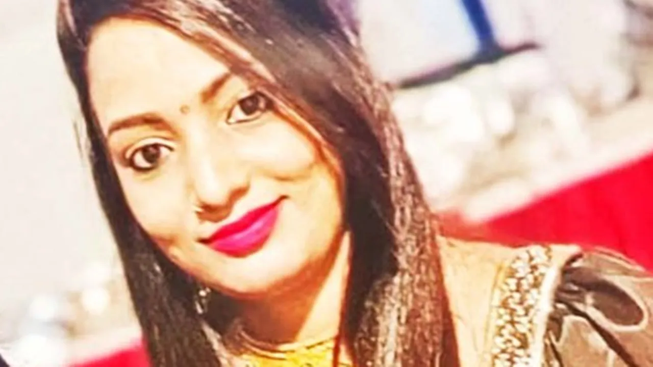 प्रयागराज: बेटी ने फंदा लगाकर दी जान, तो भड़के मृतका परिजनों ने ससुराल पक्ष के लोगों को घर में बंद कर लगाई, दो जिंदा जले