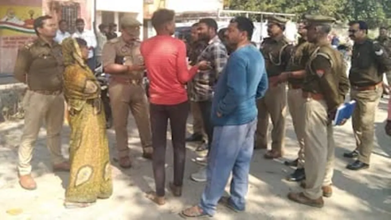प्रयागराज: चकरोड को लेकर दो पक्षों में मारपीट, चौकीदार की मौत