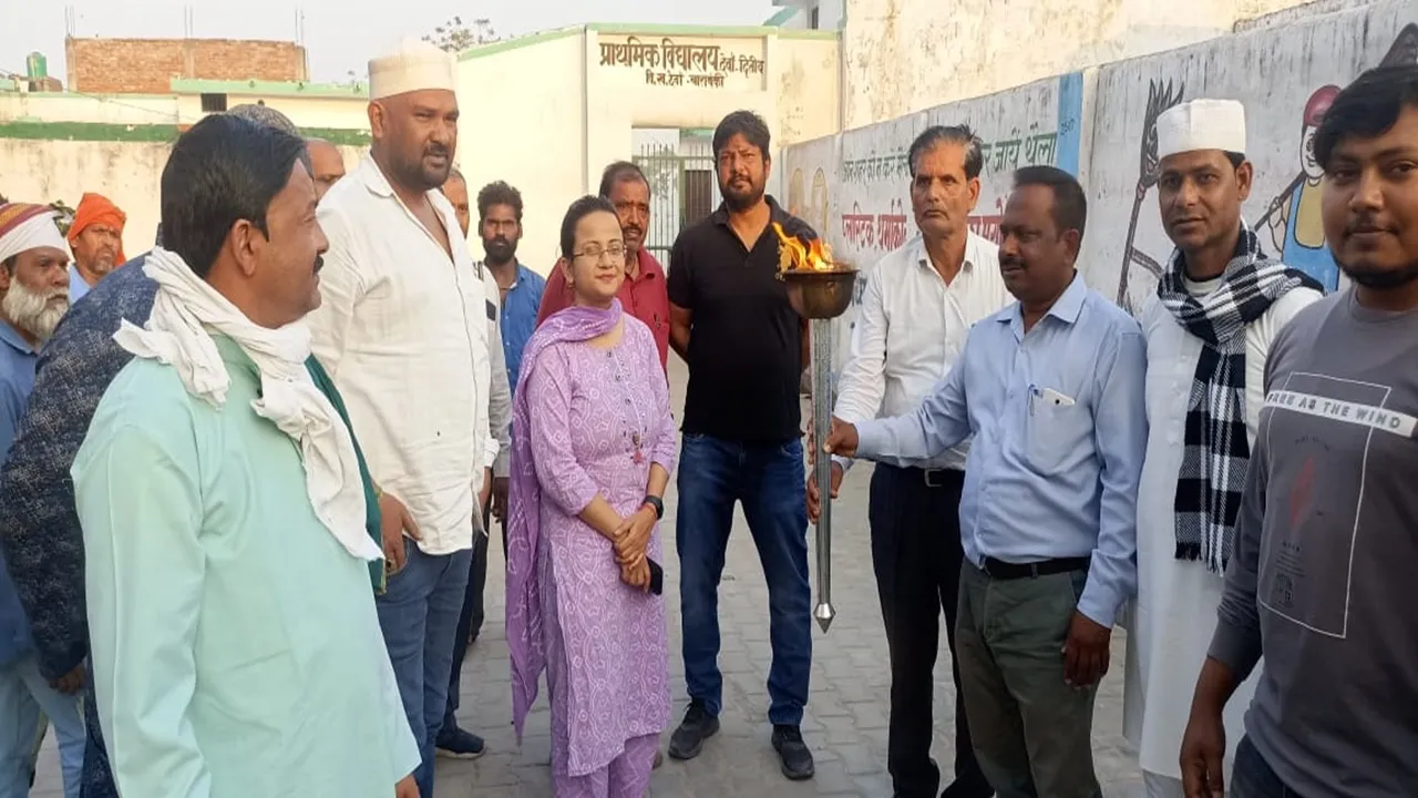 बाराबंकी: रस्म अदायगी तक सीमित रही मतदाता जागरुकता यात्रा, फोटो खिंचाने की दिखी होड़