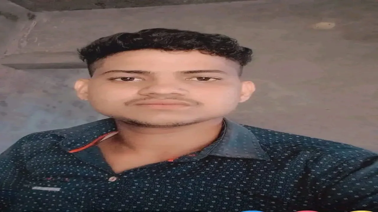 सुलतानपुर: पशुशाला में लटकता मिला युवक का शव