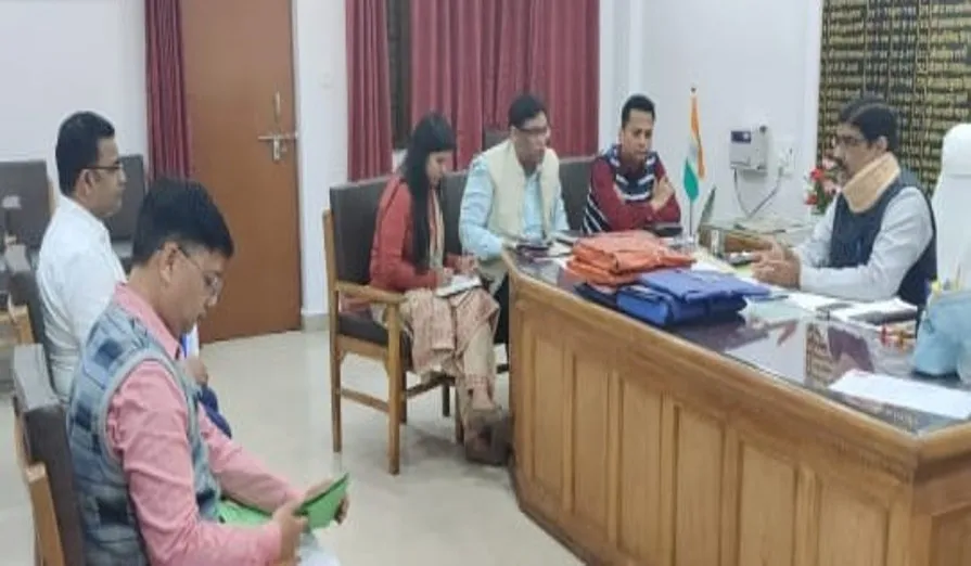 बदायूं: मछुआरा बाहुल्य गांवों का होगा कायाकल्प, दिए जाएंगे आवास 