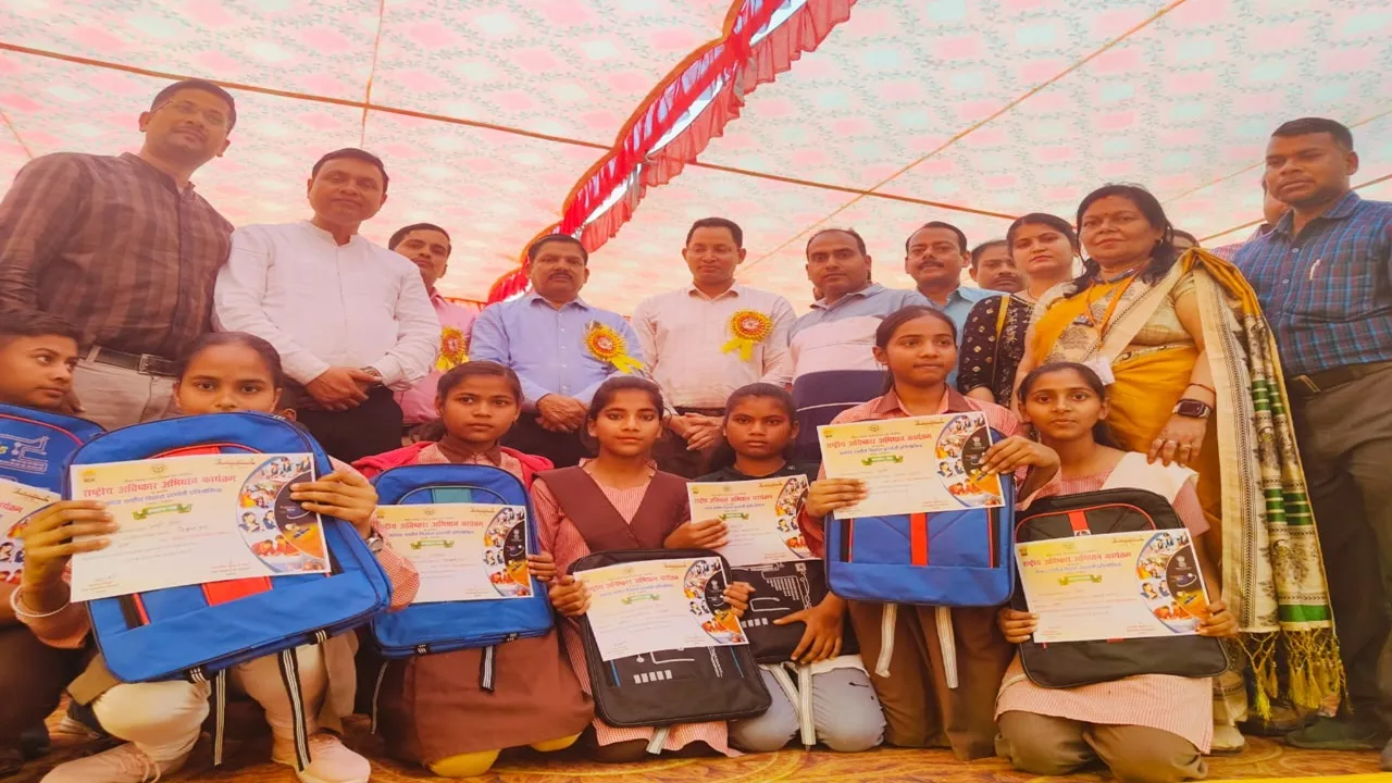 अयोध्या: 12 विकासखंड शिक्षा क्षेत्र के 96 प्रतिभागियों ने दिखाई प्रतिभा 
