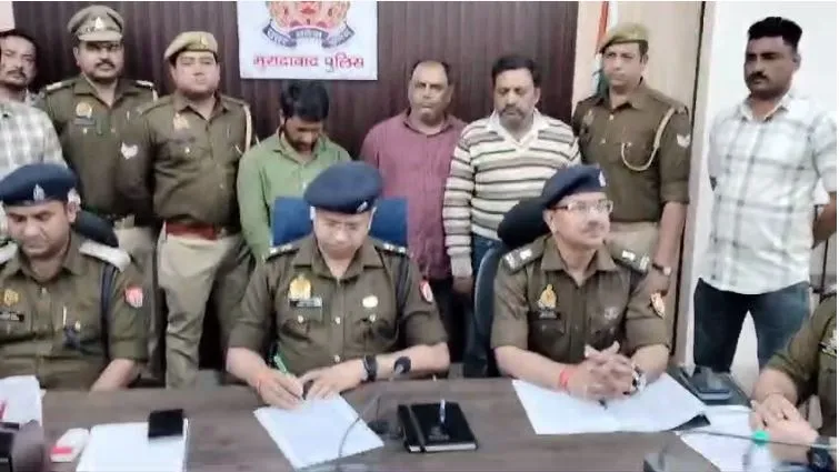 मुरादाबाद: दिल्ली और बरेली के वाहन चोरों का गैंग गिरफ्तार, चोरी की लग्जरी गाड़ियों में लगाते थे चेचिस...करते थे सेल