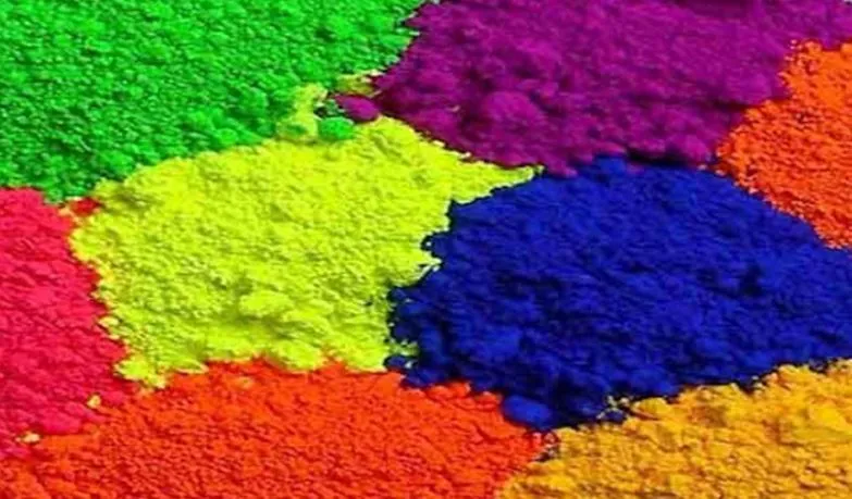 बरेली: होली पर केमिकल युक्त रंग का न करें इस्तेमाल, खराब हो सकती है त्वचा