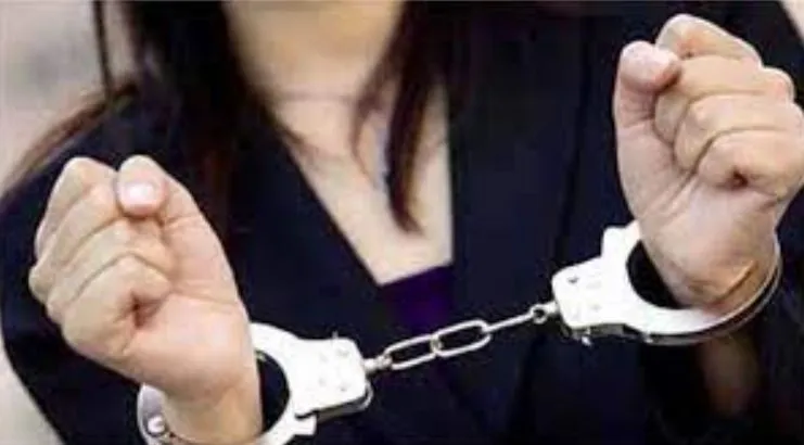 बरेली जंक्शन पर महिला अफीम के साथ गिरफ्तार