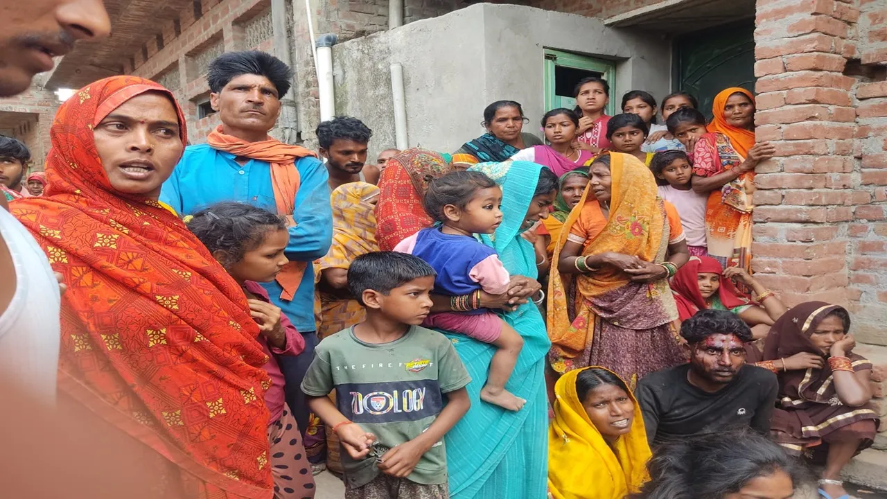 हरदोई; आपसी विवाद में जमकर चले ईंटा-पत्थर, एक की मौत कई घायल 