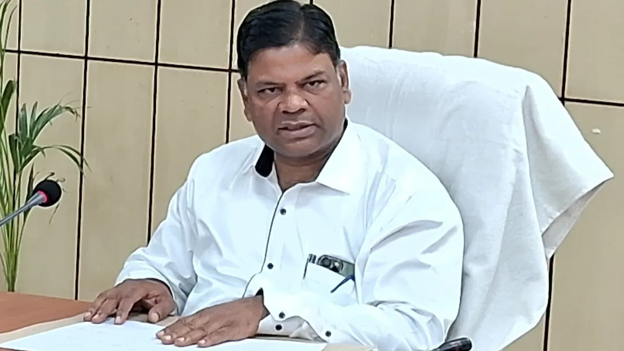 होली: खाद्य पदार्थों की मिलावट रोकने के लिए डीएम ने जारी किया टोलफ्री नंबर, दर्ज होगी एफआईआर 