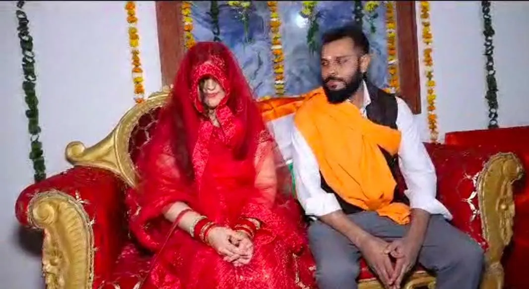 सीमा हैदर के बाद अब सुर्खियों में आई फायजा, मुरादाबाद के दिवाकर से शादी रचाने के लिए ईरान छोड़कर आई हिंदुस्तान