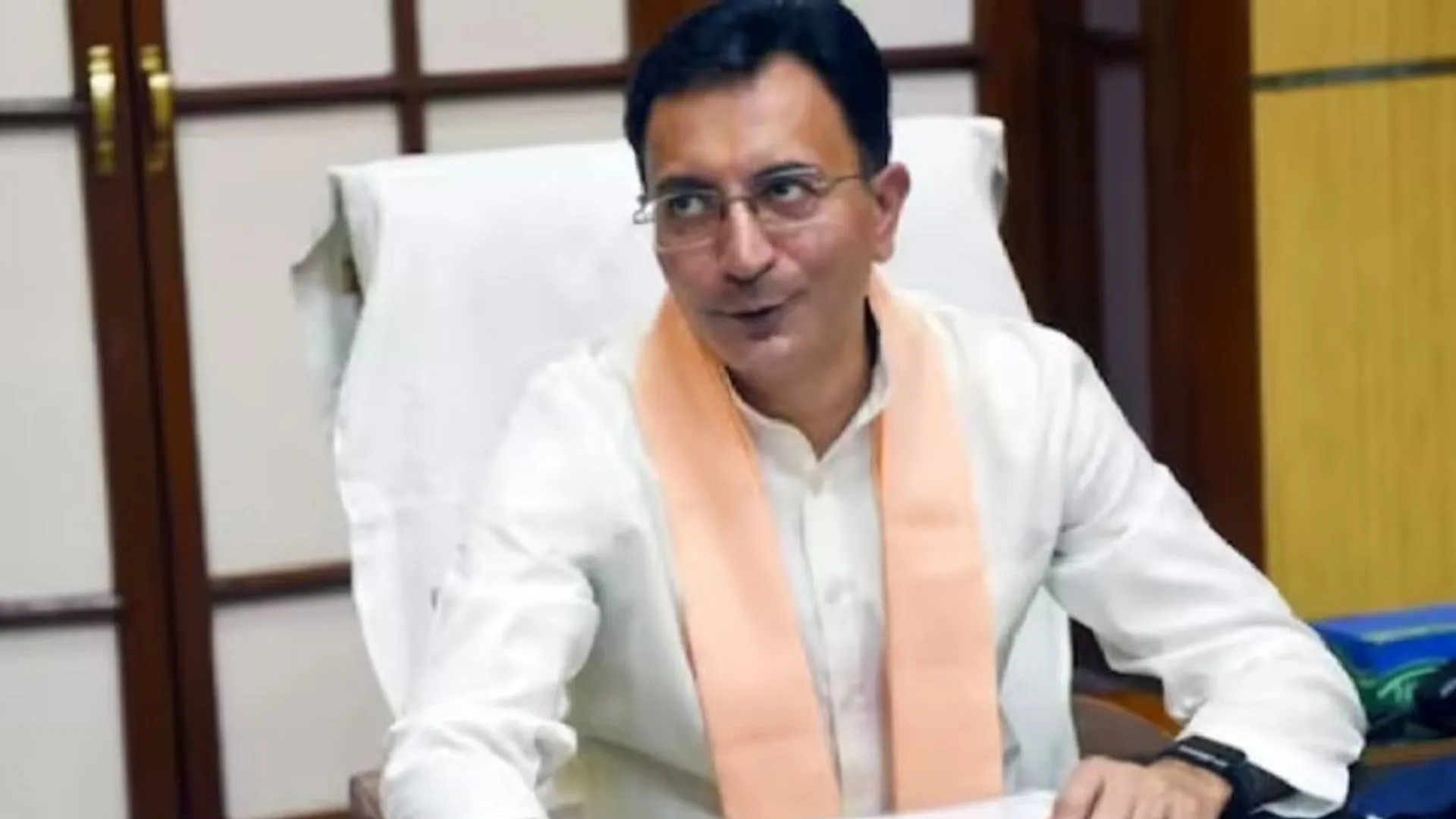 शाहजहांपुर: 57.02 करोड़ से चौड़े होंगे दो मार्ग, सुगम होगा सफर 