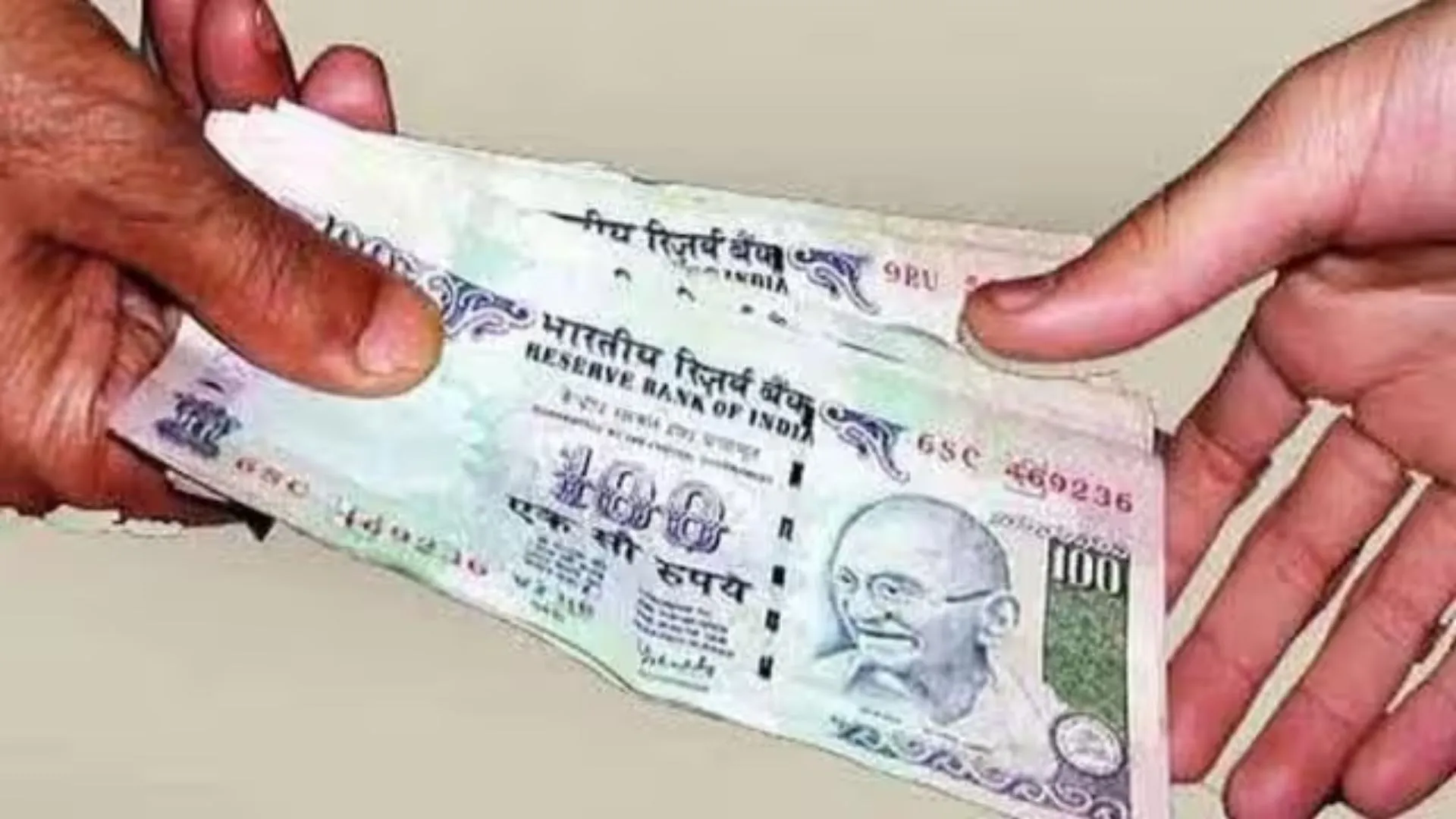 बरेली: जंक्शन के बाहर अवैध वसूली, रुपये न देने पर ऑटो चालक को पीटा