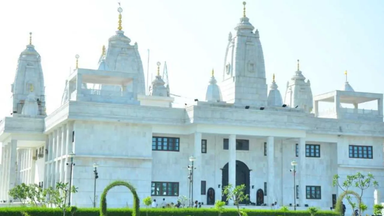 Kanpur: आज इस्कॉन मंदिर में खेली जाएगी फूलों की होली...छप्पन पकवानों का लगाेगा भोग, ट्रैफिक व्यवस्था भी बदली रहेगी