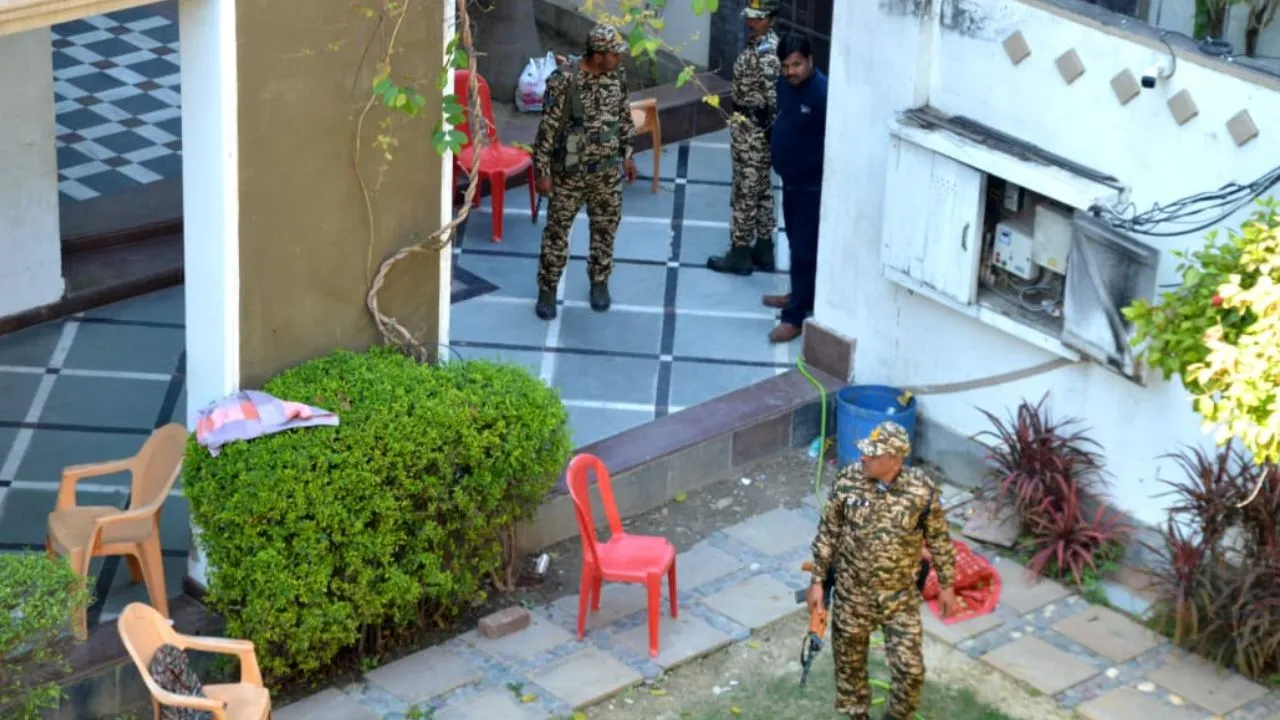 SP MLA Irfan Solanki: विरासत में मिली राजनीति, अखिलेश के करीबी...इरफान के पिता मुलायम सिंह के करीबी साथी रहे