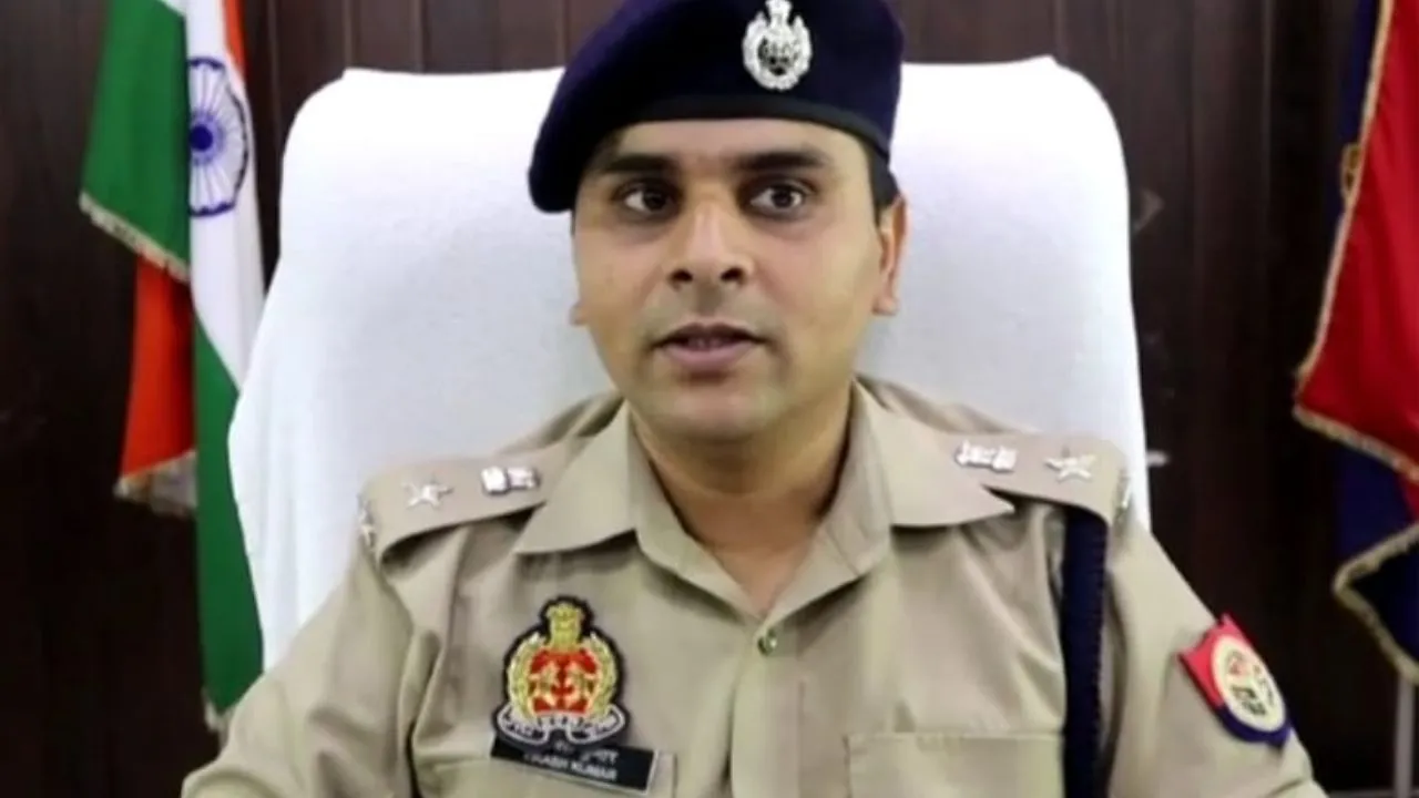 Farrukhabad: लोकसभा चुनाव से पहले जिले में चली तबादला एक्सप्रेस...तीन दारोगा लाइनहाजिर, 23 इधर से उधर