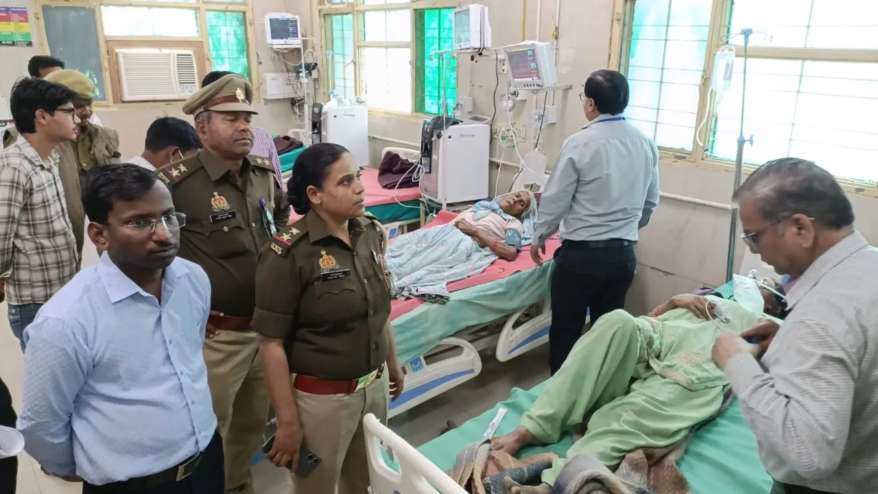 UP: थाने से लेकर जिलाधकारी, कोर्ट में भी नहीं हुई सुनवाई...समाधान दिवस में दो सगी बहनों ने अपने ऊपर डाला पेट्रोल