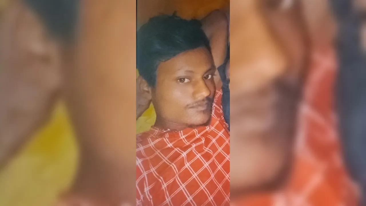 Farrukhabad: केबल डालने के लिए पोल पर चढ़ा युवक...नीचे गिरने से मौत, परिजनों ने ठेकेदार पर लगाए ये गंभीर आरोप