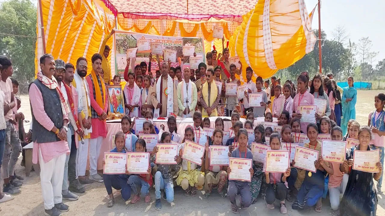 युवाओं में देश प्रेम व समाज सुरक्षा की भावना जगाता है सीमा जागरण मंच: प्रमोद आर्य 