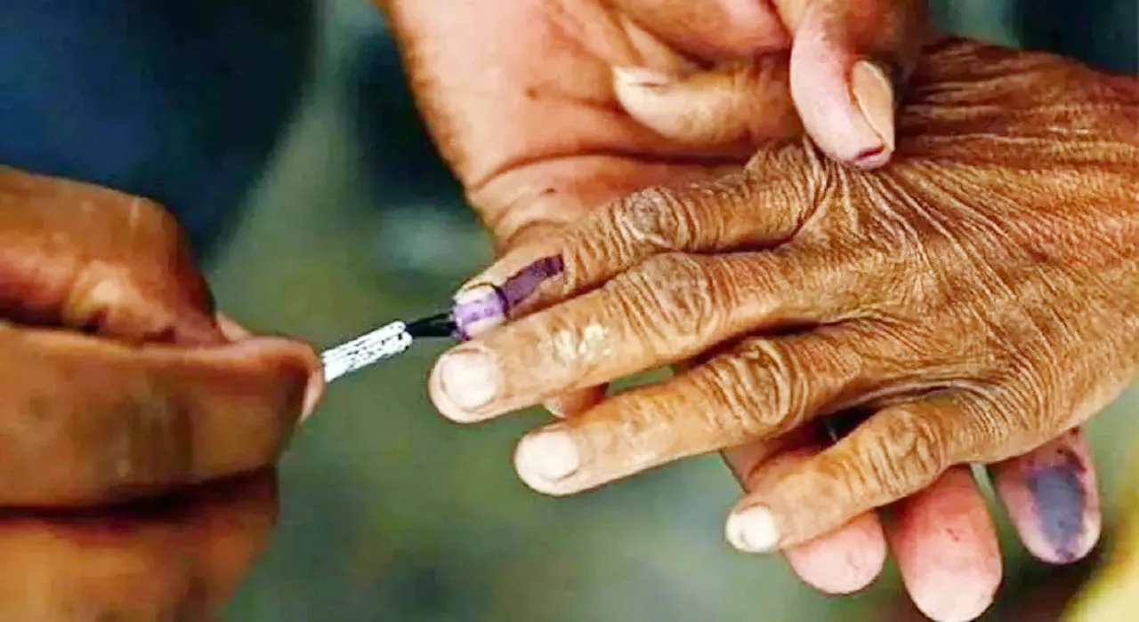 lok sabha election 2024: टीन शेड में अस्थाई बूथ, बहराइच के रास्ते पहुंचेंगे मतदानकर्मी, पढ़िये रोचक खबर!