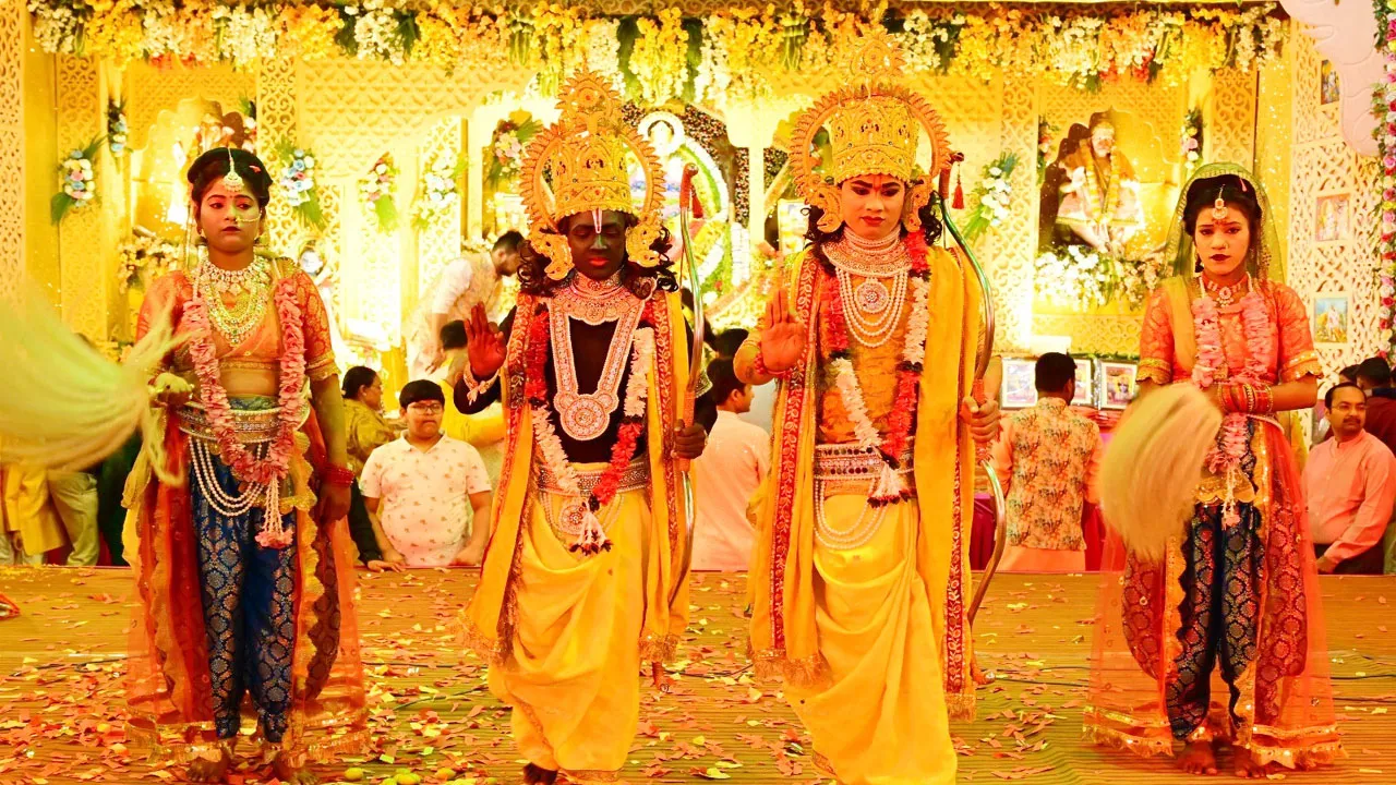 सुलतानपुर: हारे का सहारा, खाटू श्याम हमारा ...  बाबा के भजनों की गंगा में हजारों ने लगाई डुबकी, चखा प्रसाद