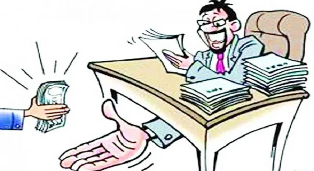 रायबरेली: 'मार्च महोत्सव' मना रहे बेसिक शिक्षा विभाग में चल रहा लाखों का खेल, टेबल के नीचे से कर रहे वारे न्यारे!