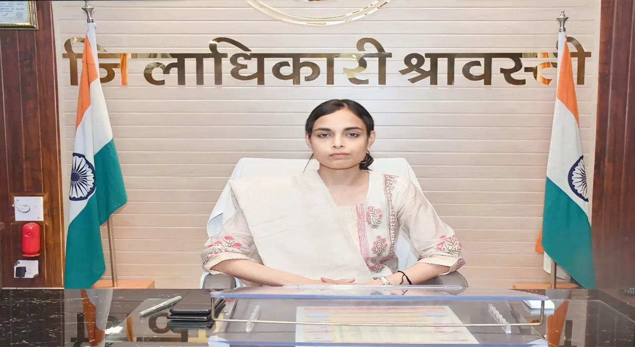 श्रावस्ती: डीएम-एसपी ने जिलेवासियों को होली की दी शुभकामनाएं, कहा- आपसी प्रेम का पर्व है यह त्योहार...