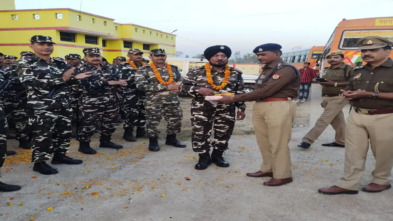 लोकसभा चुनाव व त्योहारों के मद्देनजर बहराइच पहुंचे सशस्त्र सीमा बल के जवान