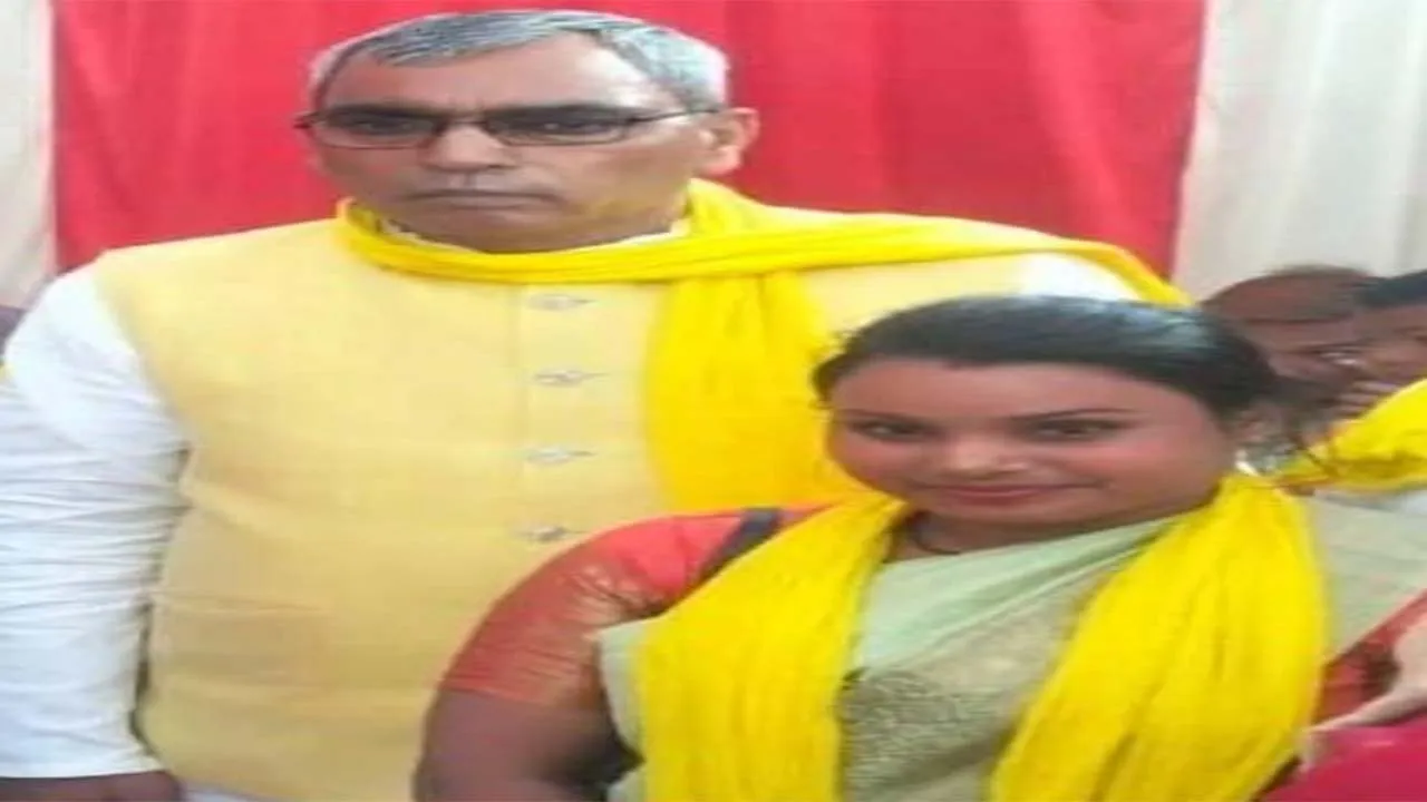 संतकबीरनगर: सुभासपा प्रदेश सचिव नंदिनी राजभर की धारदार हथियार से दिनदहाड़े हत्या, मचा हड़कंप, VIDEO