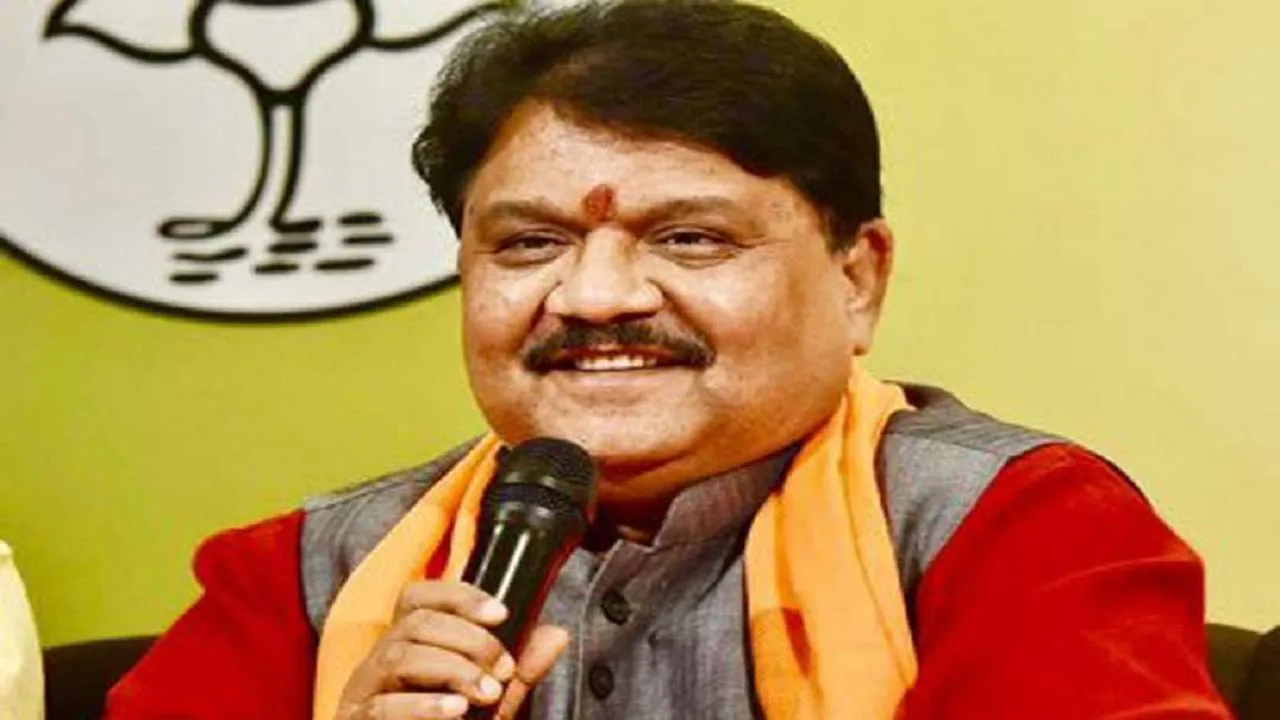 लखनऊ: MLC चुनाव के लिए बीजेपी ने जारी की सात उम्मीदवारों की लिस्ट, जानिए किन्हें मिला टिकट?