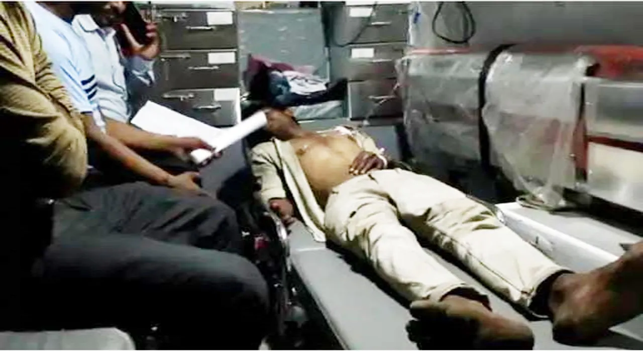 सुलतानपुर: नशे में युवक ने दूसरे युवक पर किया पेचकस से हमला, हालत गंभीर, ट्रॉमा रेफर