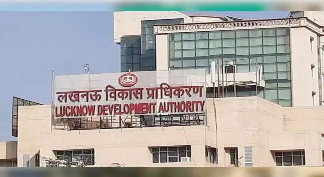 लखनऊ: LDA की निगाहें हुईं टेढ़ीं!, प्लॉटिंग, रो-हाउस, कॉम्प्लेक्स व बहुमंजिला इमारतों की करेगा जांच, जानिए प्लान? 