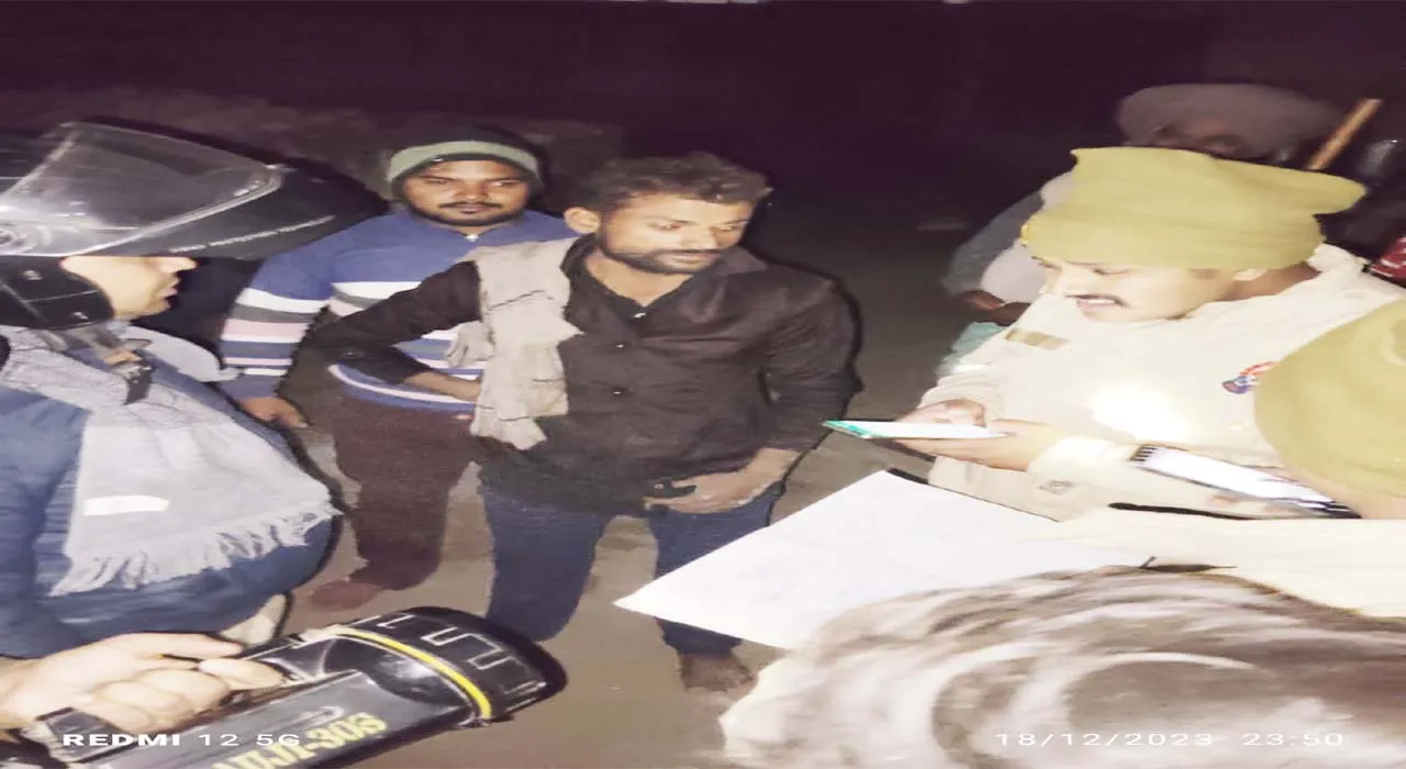 अयोध्या: 100 फीट गहरे कुएं में गिर गया था युवक, रेस्क्यू कर निकाला गया, रामनगरी में कुएं में गिरने के आए दिन हो रहे हादसे!