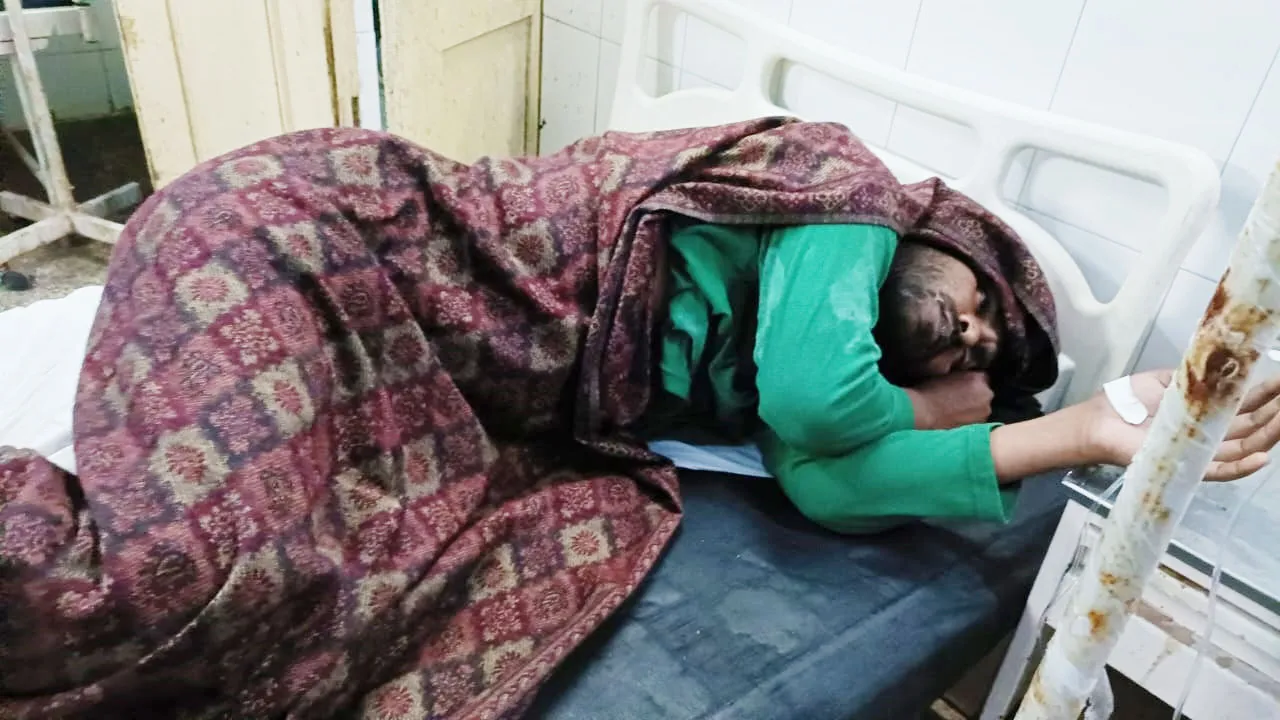 बहराइच: पत्नी से हुए विवाद में पति ने खाया जहरीला पदार्थ, घटना से क्षुब्ध पत्नी ने भी बाद में खा लिया जहर, हड़कंप 