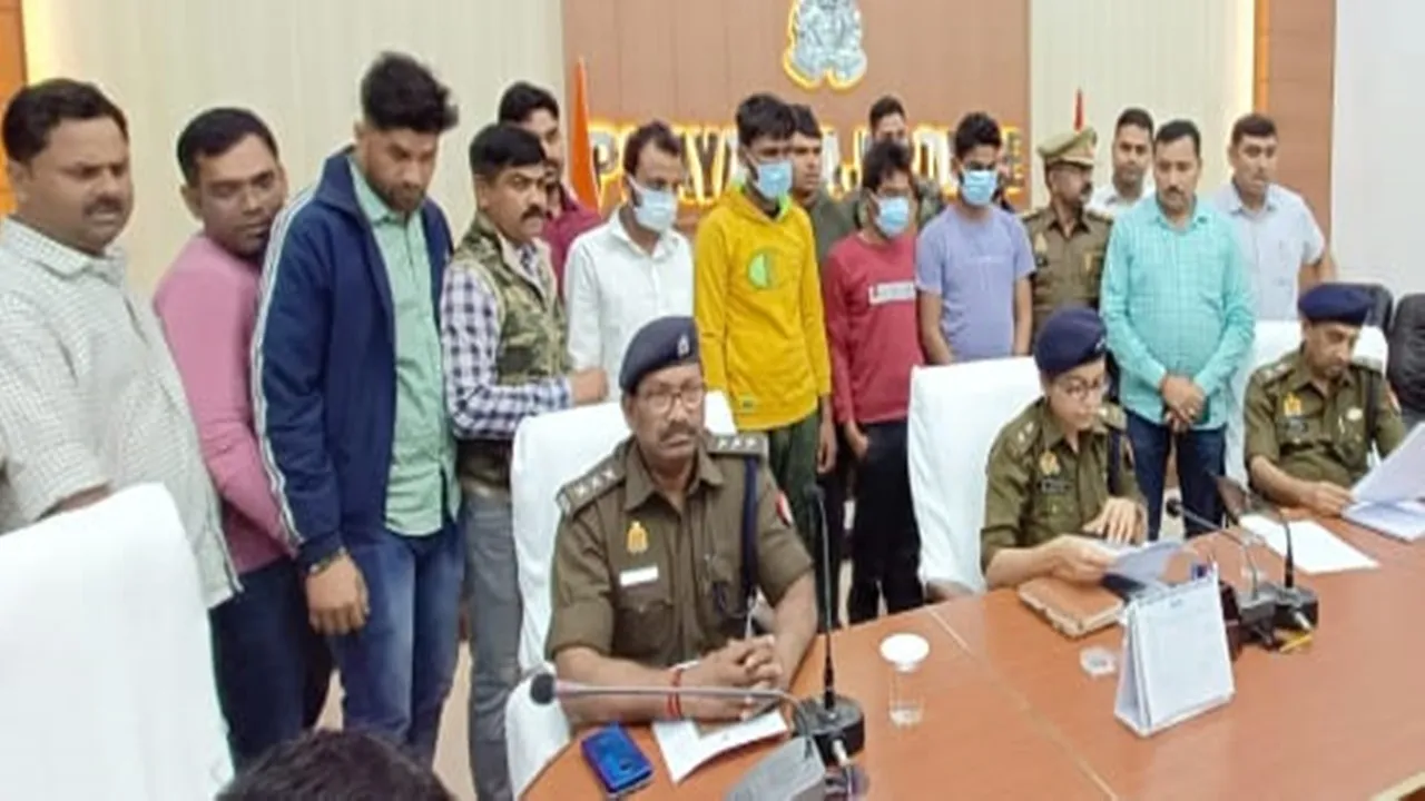 प्रयागराज: शंकरगढ़ पुलिस और एसओजी ने कार लूटने वाले गैंग को पकड़ा, चार गिरफ्तार