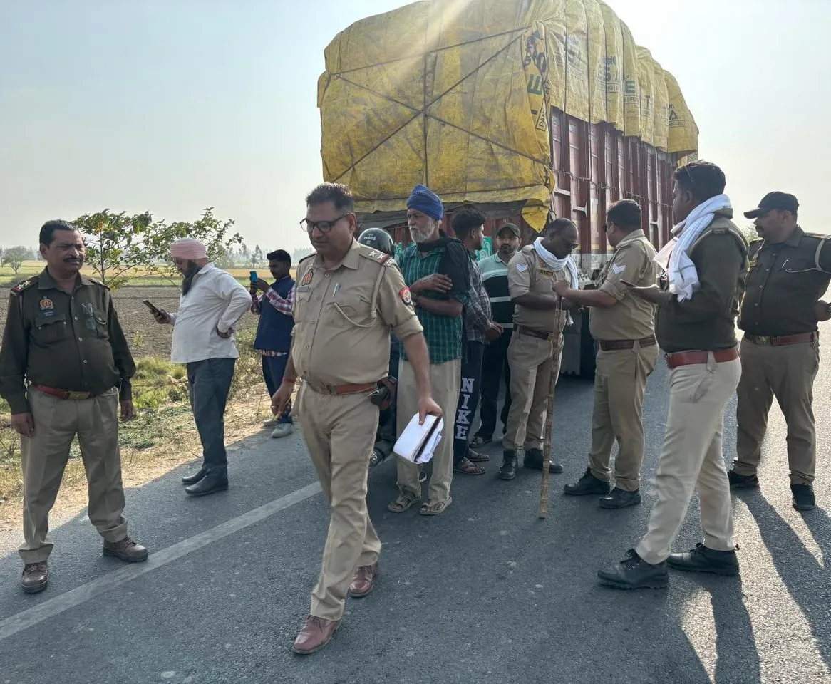 लखीमपुर खीरी: ट्रक से कुचलकर  सात साल के छात्र की मौत, परिवार में मचा कोहराम  