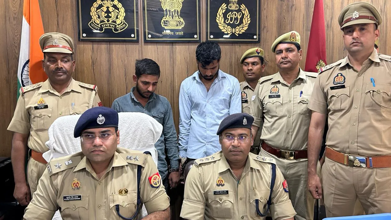 संभल: इंस्टाग्राम से सीखा एटीएम से रुपए चुराने का तरीका, फिर शुरू कर दी वारदातें 