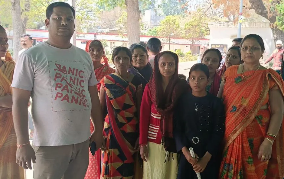 Bareilly News: एसएसपी से मिले रवि के परिजन, घी व्यापारी के खिलाफ की कार्रवाई की मांग