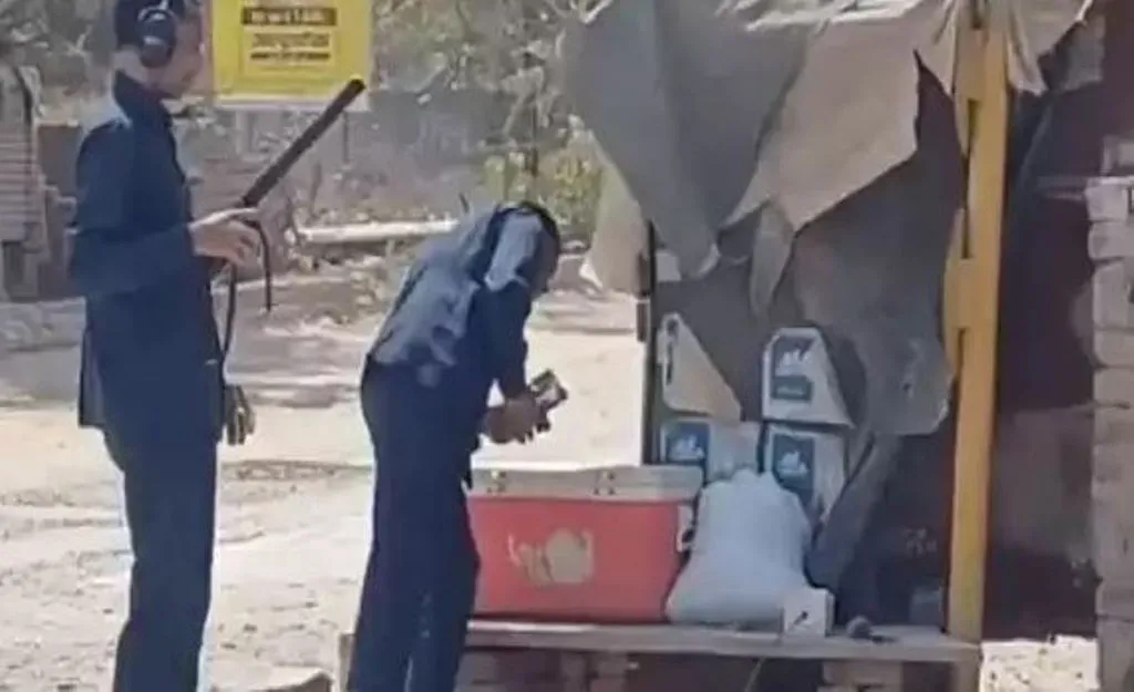 आगरा: बम मिलने की सूचना से मची अफरा-तफरी, मौके पर पहुंची पुलिस 