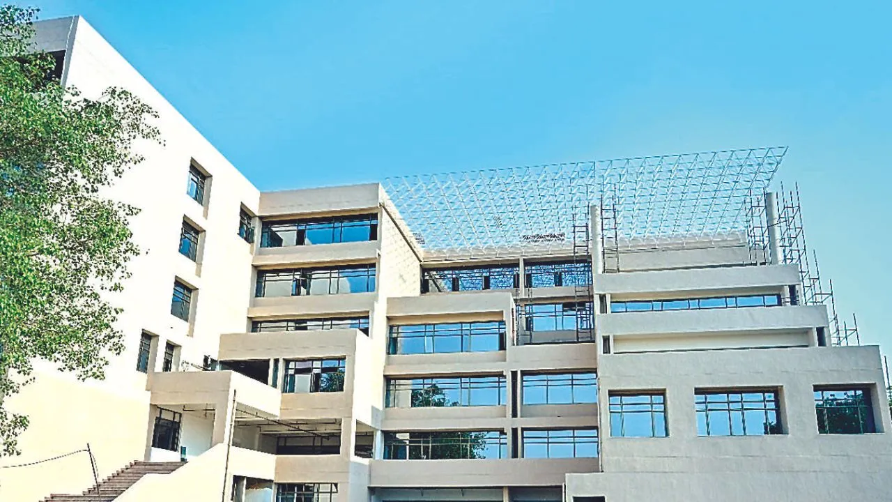 Kanpur: नए भवन में ट्रांसफर होगा आईआईटी टेक्नो पार्क; उद्योगों की जरूरत के लिहाज से बना नया भवन
